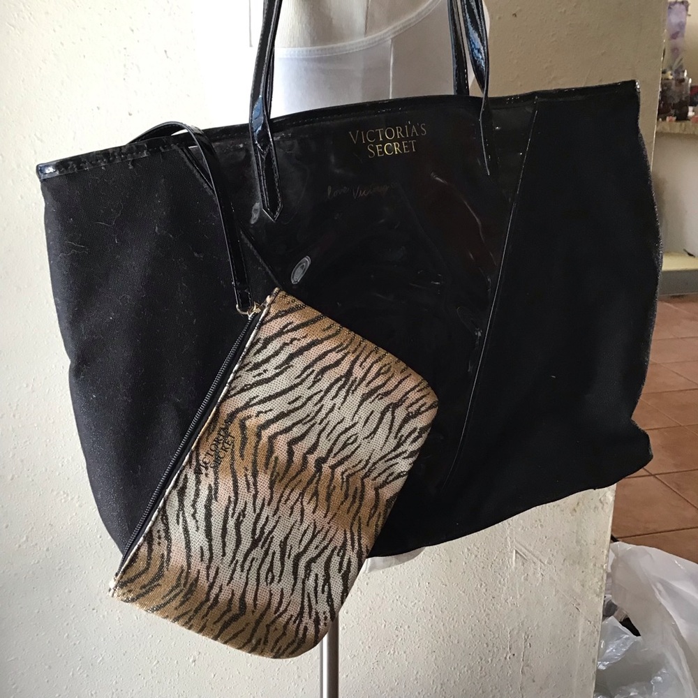 NWT Victoria’s Secret Large Bag Set